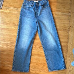 Levis Ribcage Straight Ankle jeans